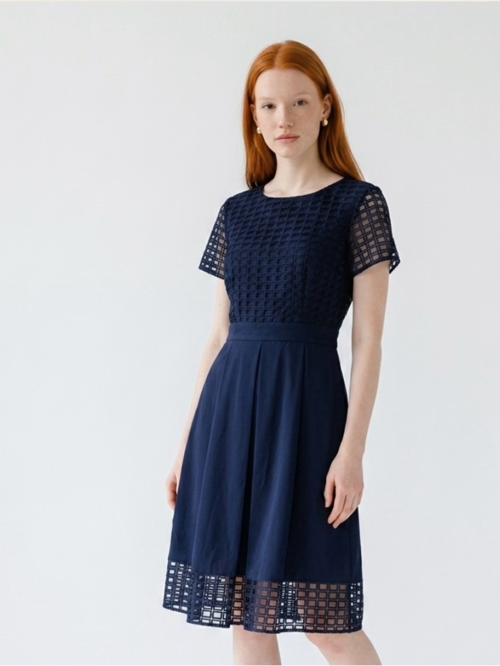 Tahari Navy Textured Midi Dress. Ptp 16” length 38”